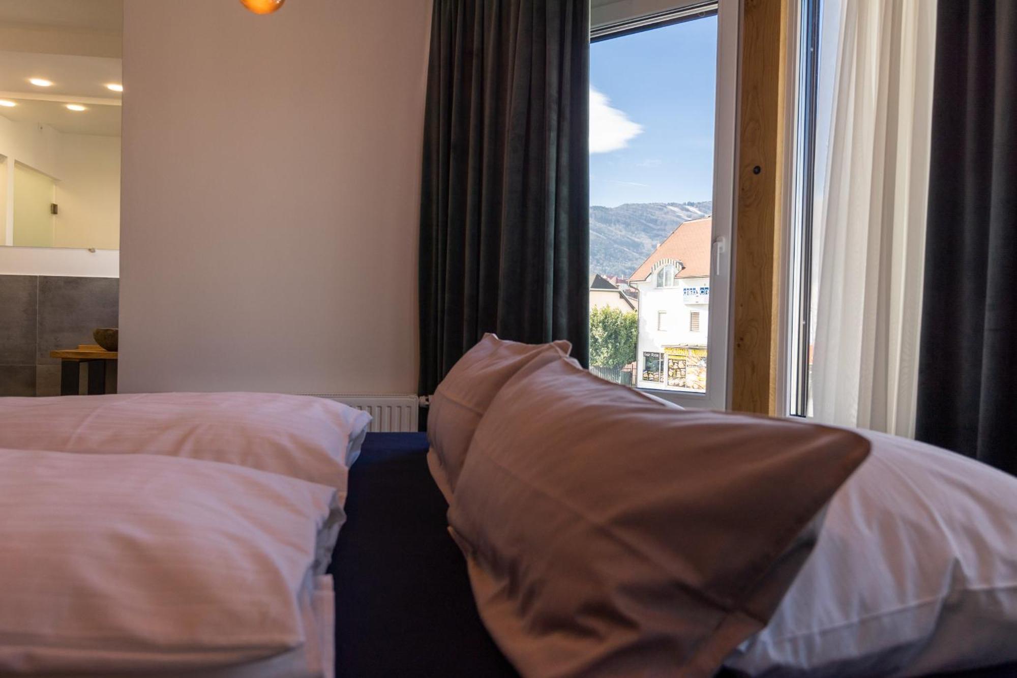 Kavenija Apartmaji - Free Parking Maribor Ngoại thất bức ảnh