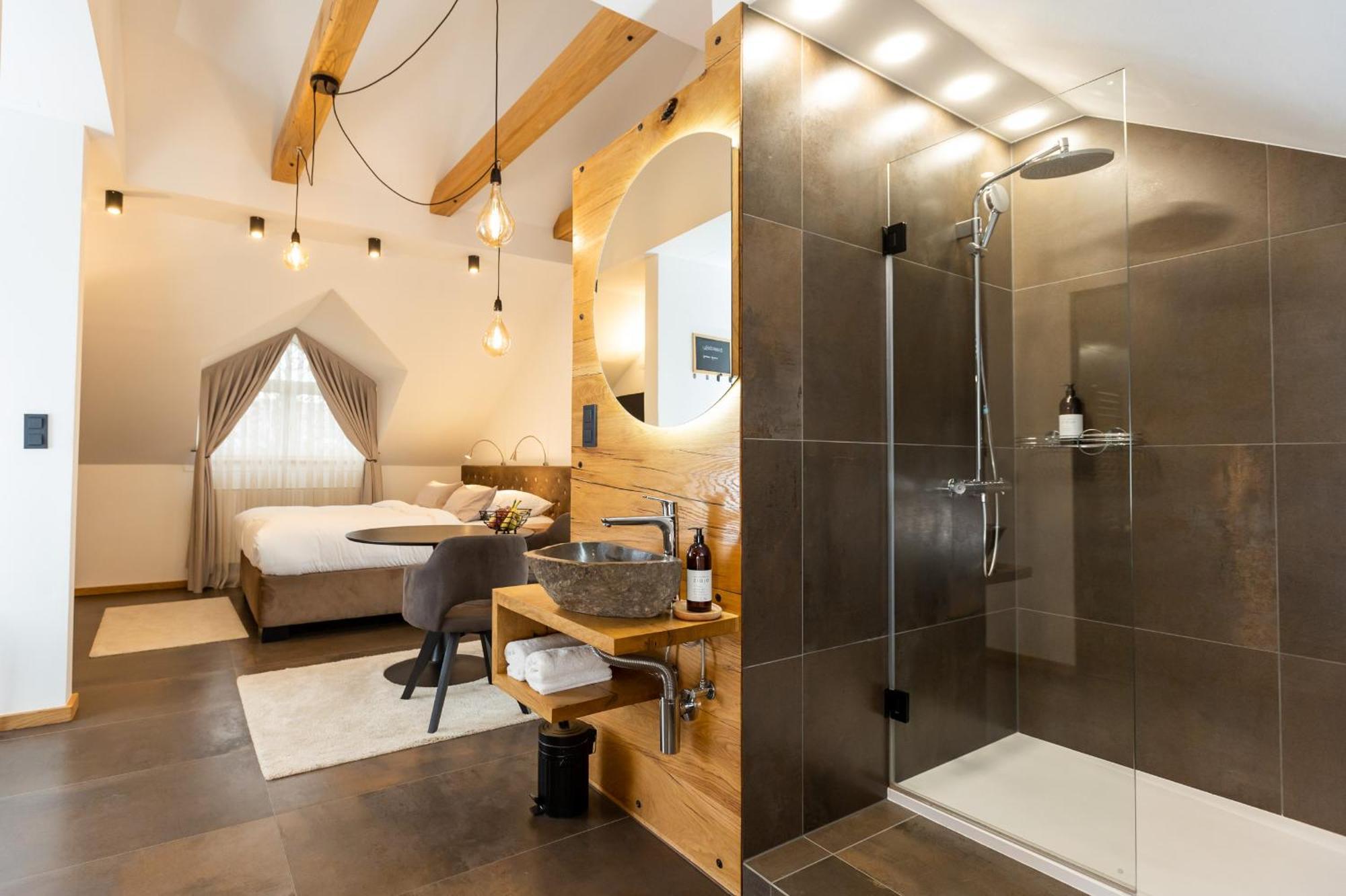 Kavenija Apartmaji - Free Parking Maribor Ngoại thất bức ảnh